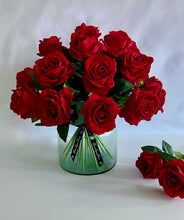 Load image into Gallery viewer, Adore