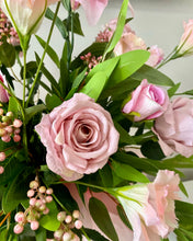 Load image into Gallery viewer, The Elegant Bouquet