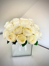 Load image into Gallery viewer, The Grand Rose