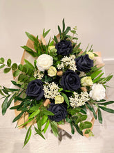 Load image into Gallery viewer, Midnight Sky - Bouquet