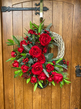 Load image into Gallery viewer, Red Rose Wreath
