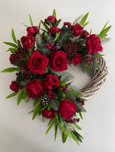 Load image into Gallery viewer, Red Rose Wreath