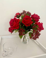 Load image into Gallery viewer, Jubilee rose