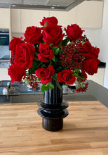 Load image into Gallery viewer, Lavish