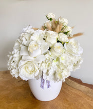 Load image into Gallery viewer, Chic