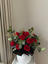 Load image into Gallery viewer, Red Rose Bouquet with 12 stems
