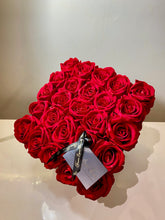 Load image into Gallery viewer, My Love - Red Velvet Rose Hatbox
