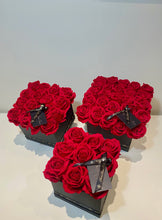 Load image into Gallery viewer, My Love - Red Velvet Rose Hatbox
